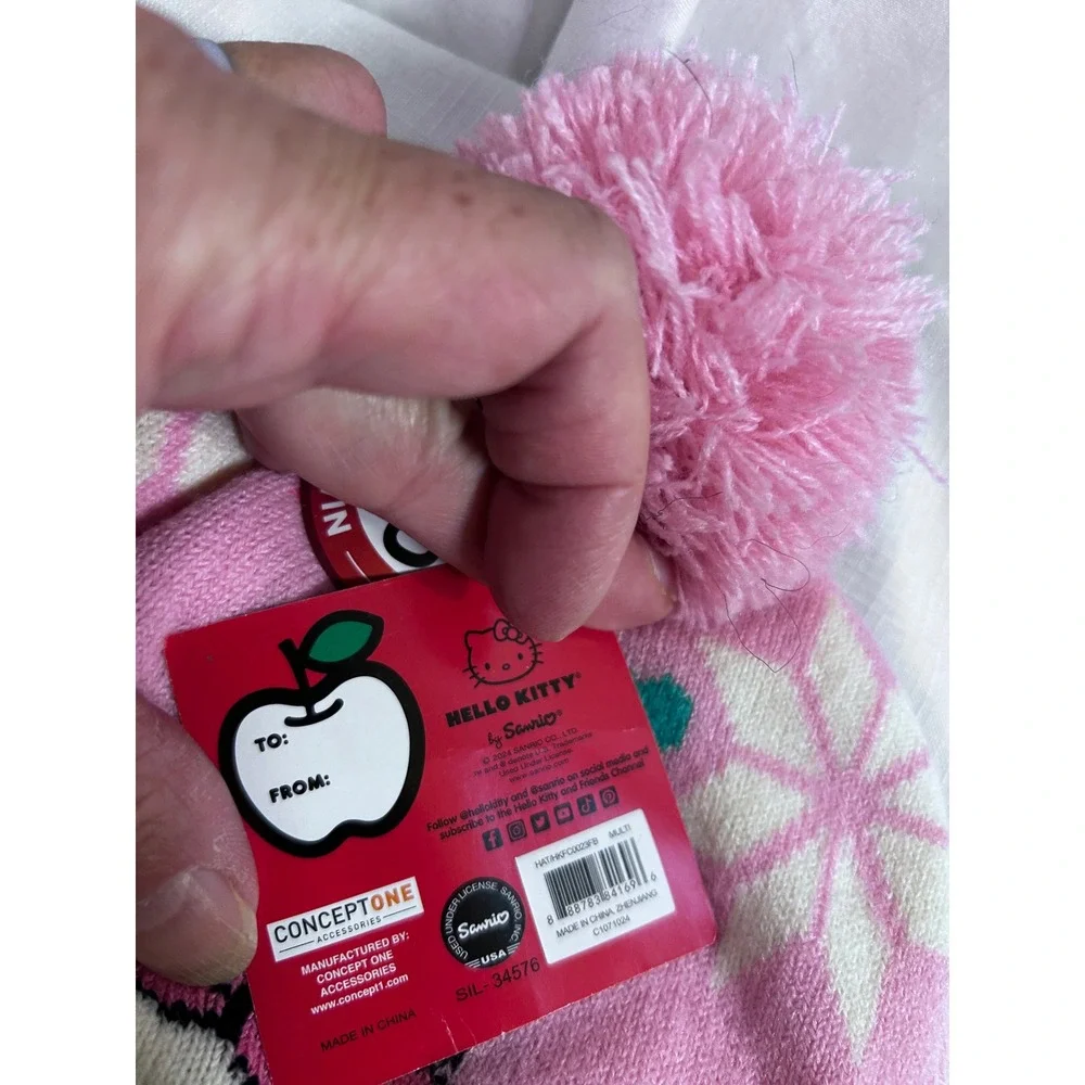 Hello Kitty Beanie OS Pink White Snowflake Pom Pom Knit Hat Kids